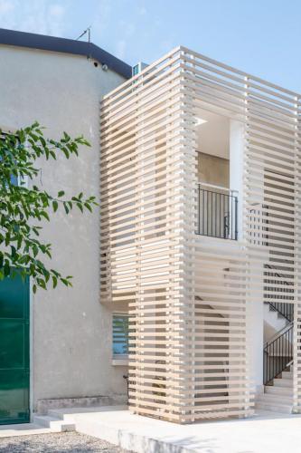 frangisole-rivestimento parete-Fadin-wpc-felli-foto 2