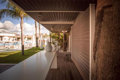 pavimentazione esterna-decking-Mec Paestum Hotel-wpc-felli-foto 4