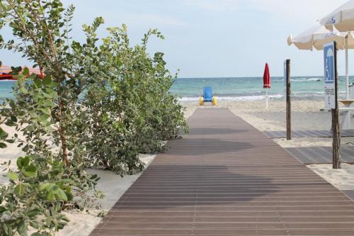 pedana spiaggia-decking-Lido io posso-wpc-felli-foto 2