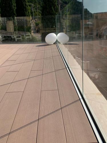 terrazza-decking-arch di ubaldo-wpc-felli-foto 5